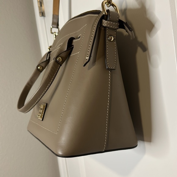 Dooney & Bourke handbag beige tan leather top handle shoulder crossbody bag NWT - Picture 13 of 17